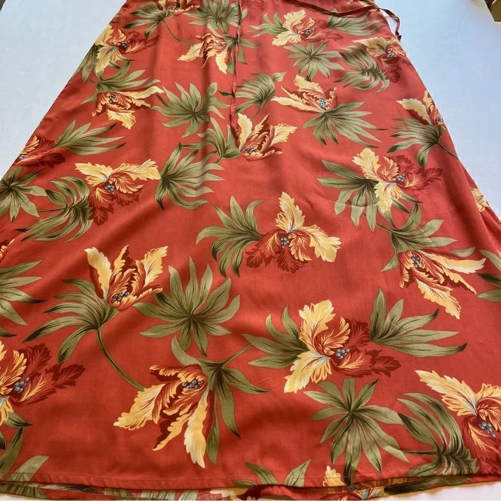 Sag Harbor Women's Skirt Beautiful Floral Size Large Burnt orange, sage & cream